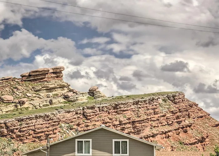 Idyllic Gem: Screened Porch, 1/2 Mi To River! * Thermopolis